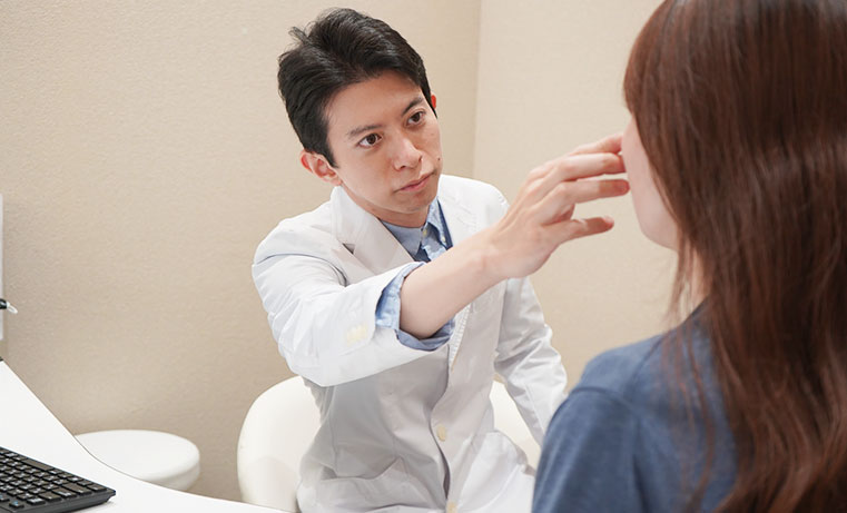 眼瞼下垂症手術